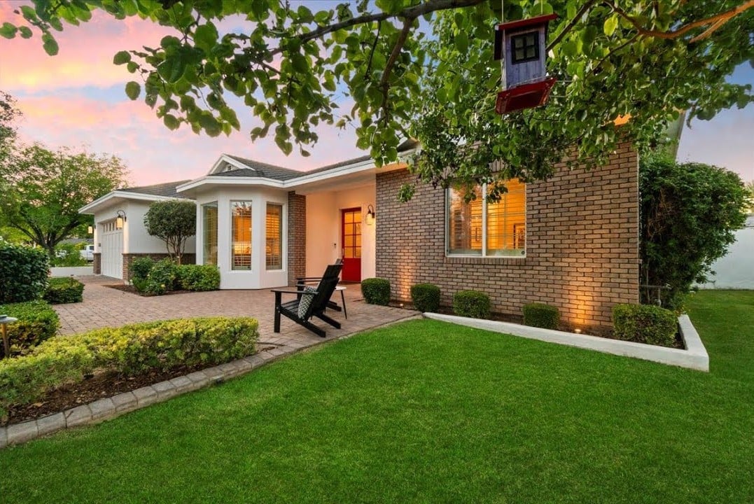 2024 Luxury Family Home in Biltmore Heights 3216 E Colter Street