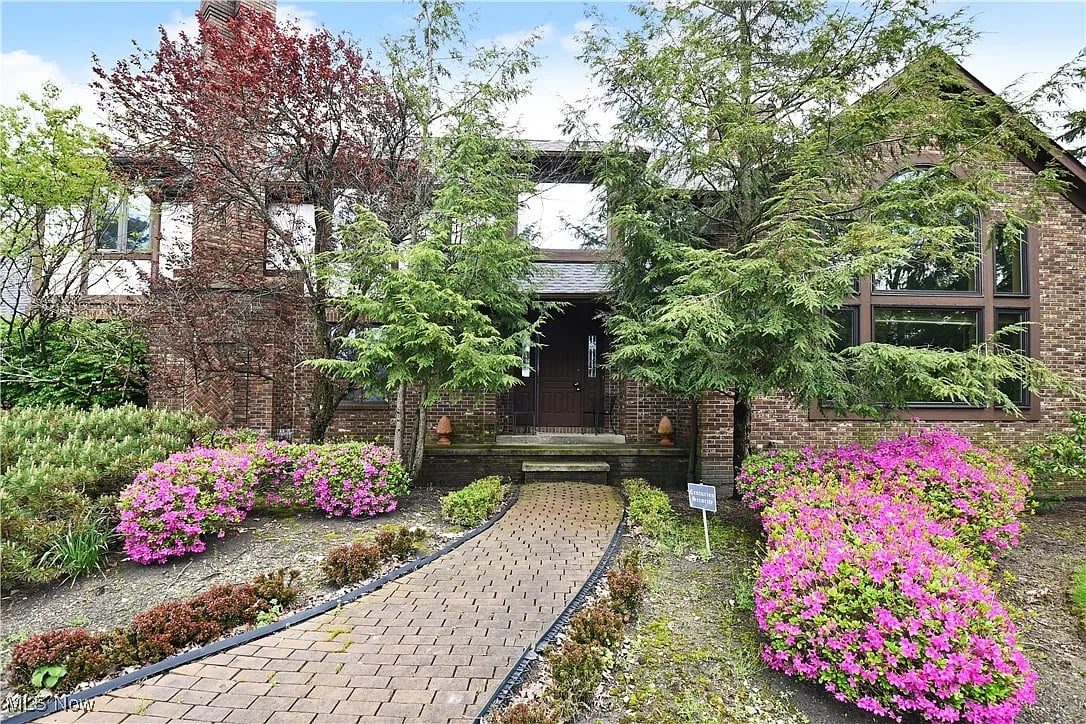 2483 Ginger Wren Road