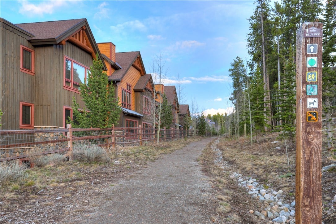 42 Snowfalke Dr, #608