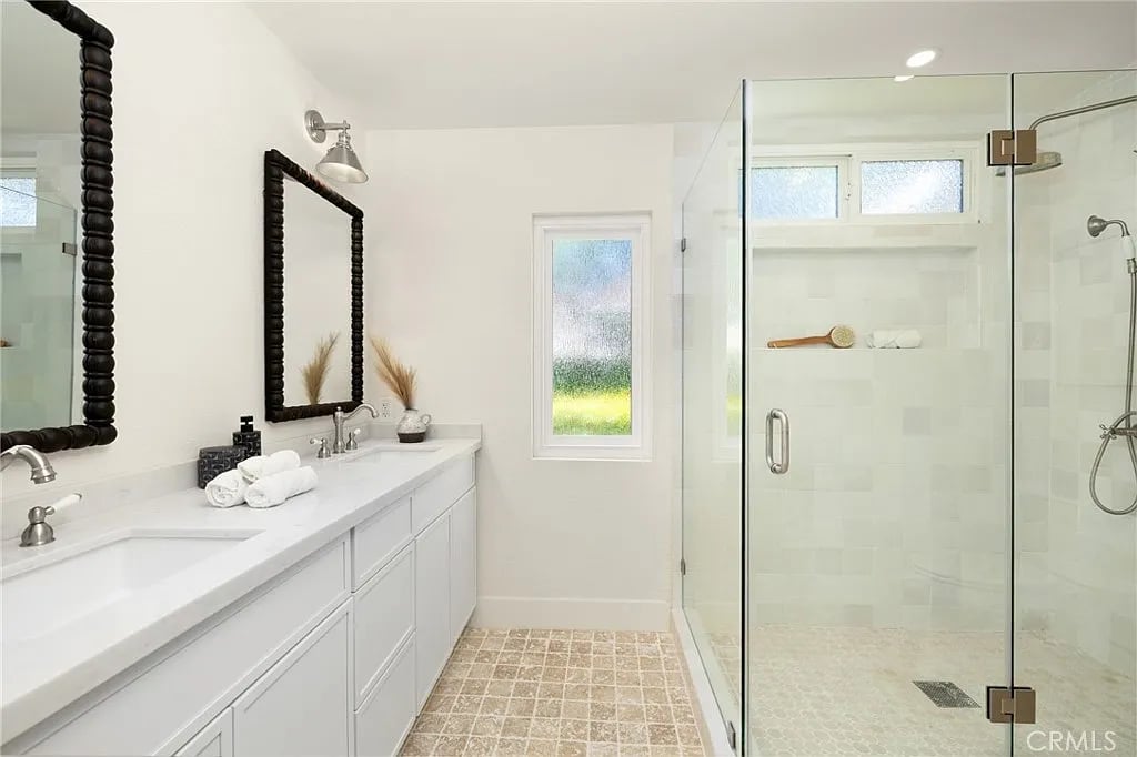 28225 Zurburan, Mission Viejo, CA 92692