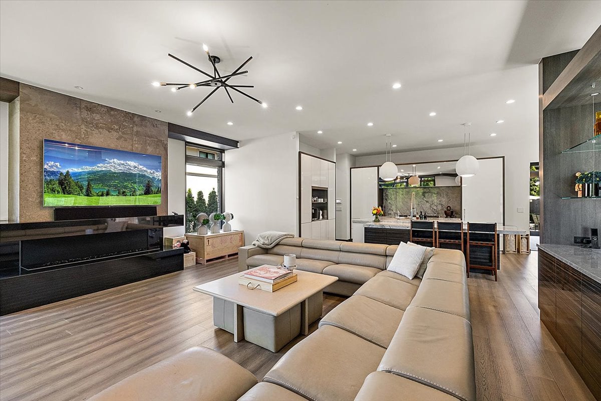 340 Ferndale