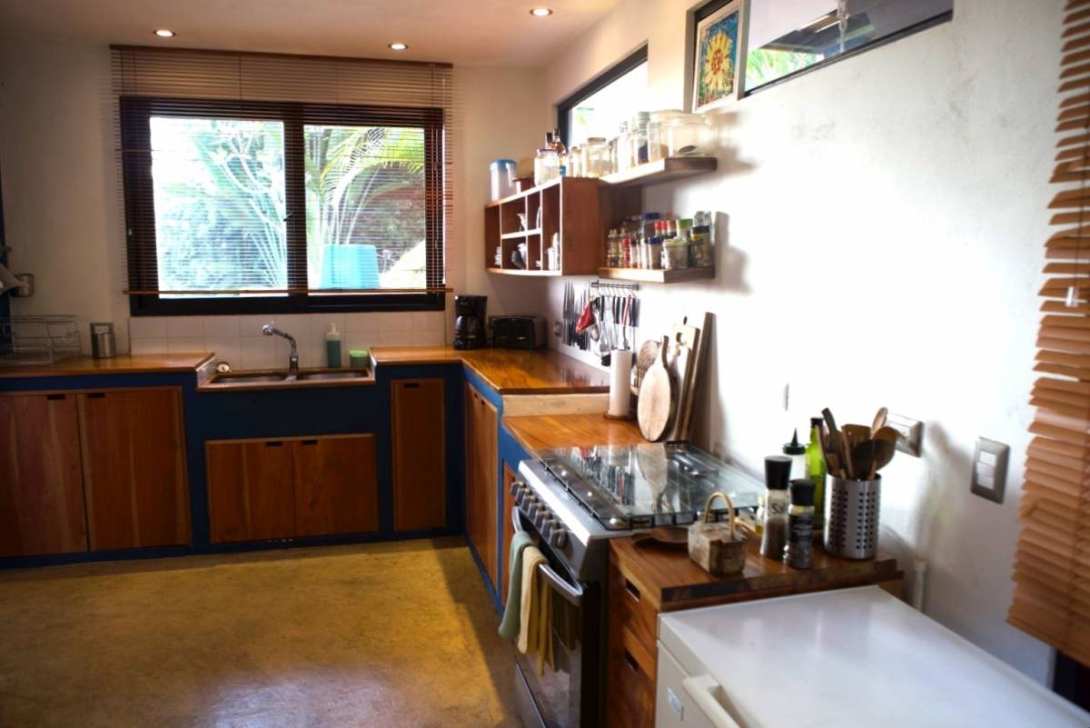 Terra Lodge - Income producing property with two apartments, swimming pool and 1 bedroom home.