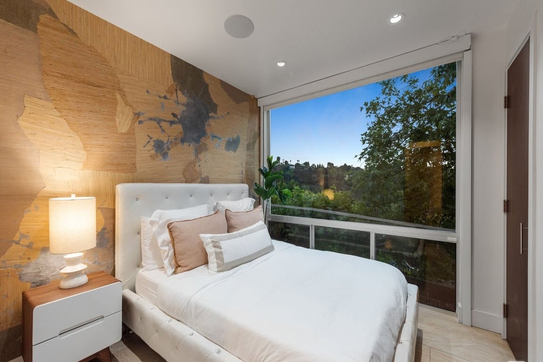 View Opulent