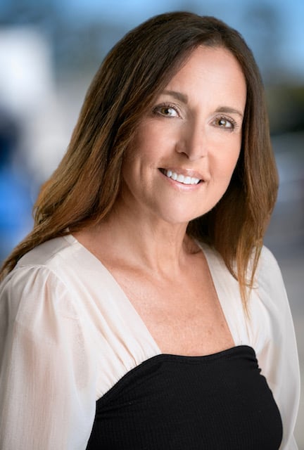Dee Smith San Diego, CA Real Estate Agent Headshot