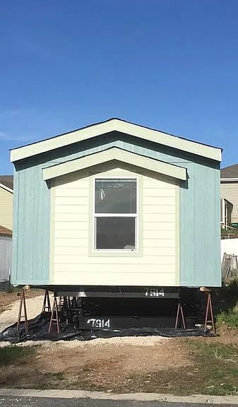 Southern Oaks MH & RV-233 pads