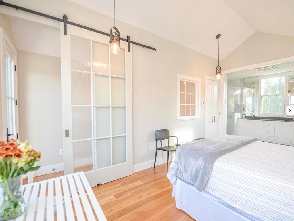 26 Hines Point