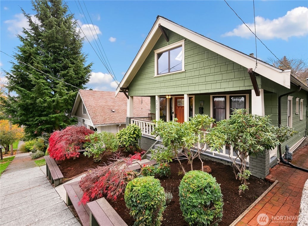 323 NE 55th Street