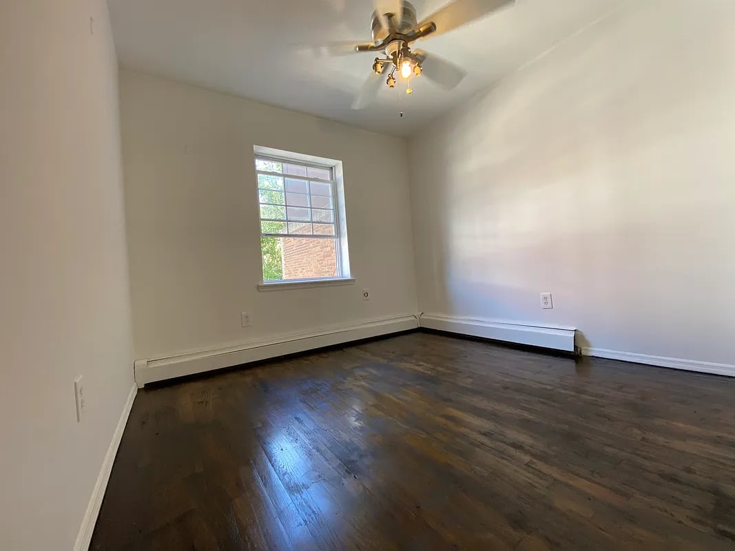 294 Tompkins Avenue 3