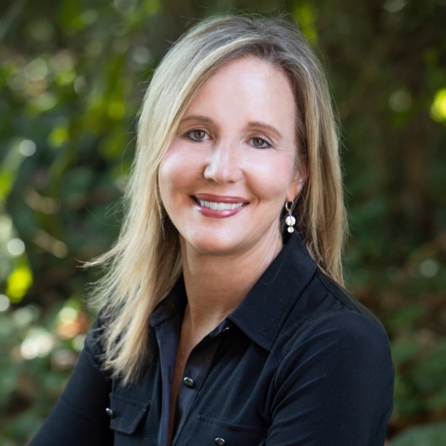 Beth Belcher Charlotte, NC Real Estate Agent Headshot