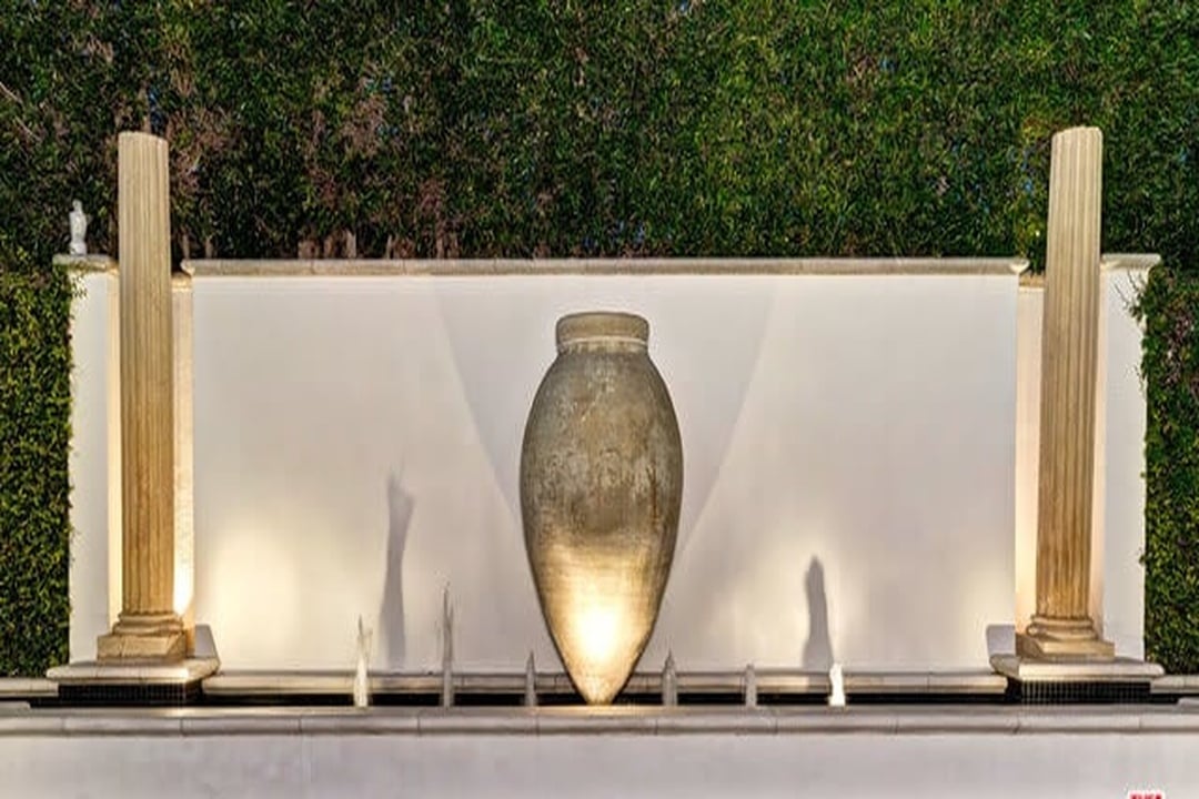 Chateau Lumina