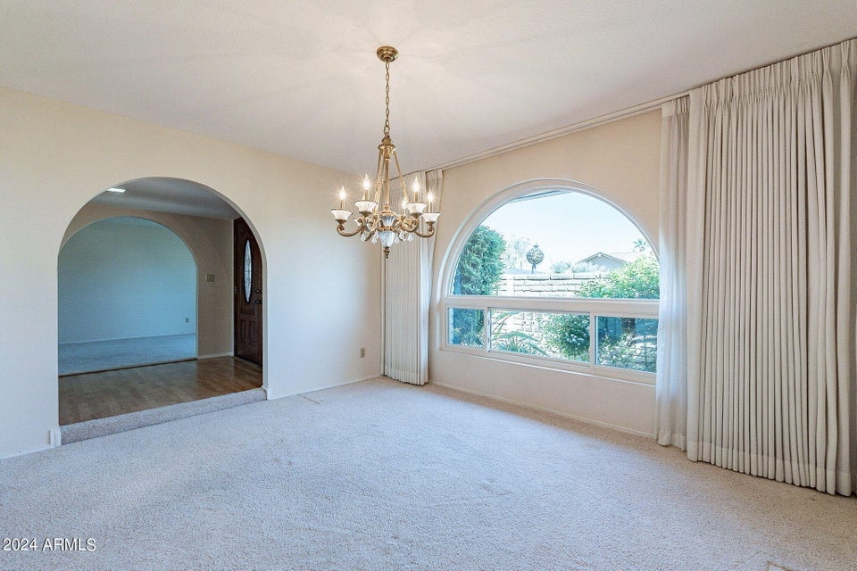 8555 E Via De Los Libros