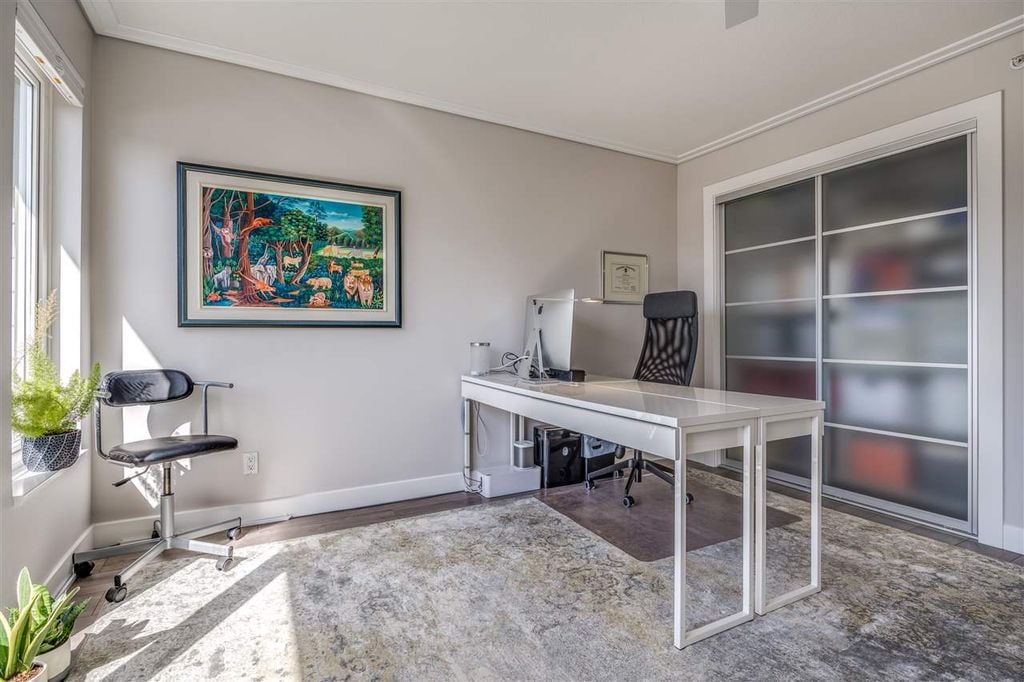 28 Whitecap Ct