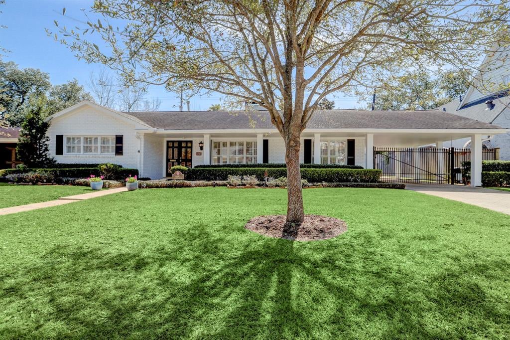 6243 Terwilliger Wy