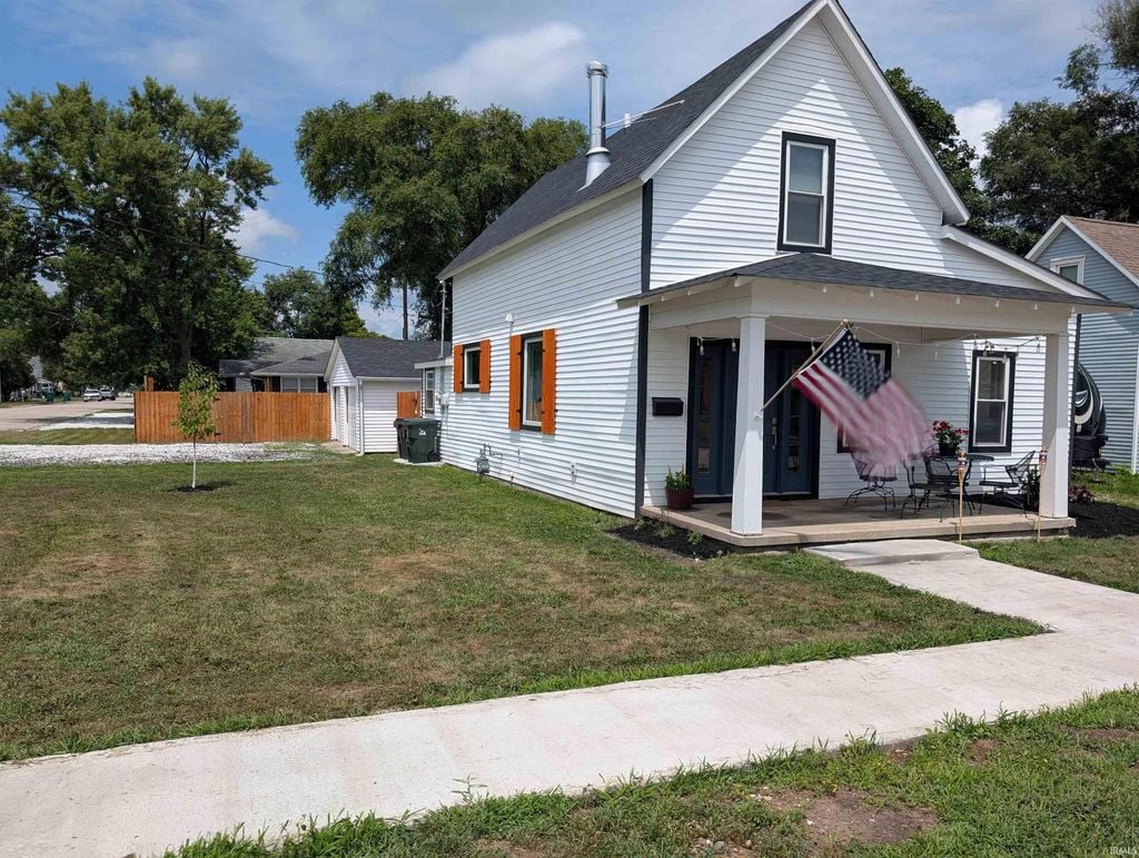 29 W Peterson St