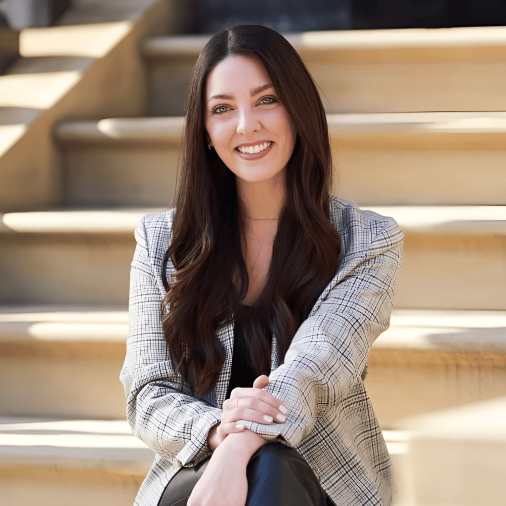 Carly Harwood Boston MA, Real Estate Agent Headshot