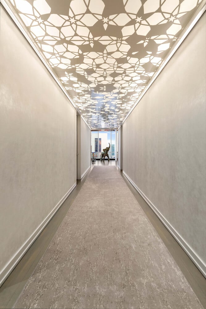 157 W 57TH Street 52/53B