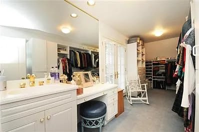 145 Evergreen Ln