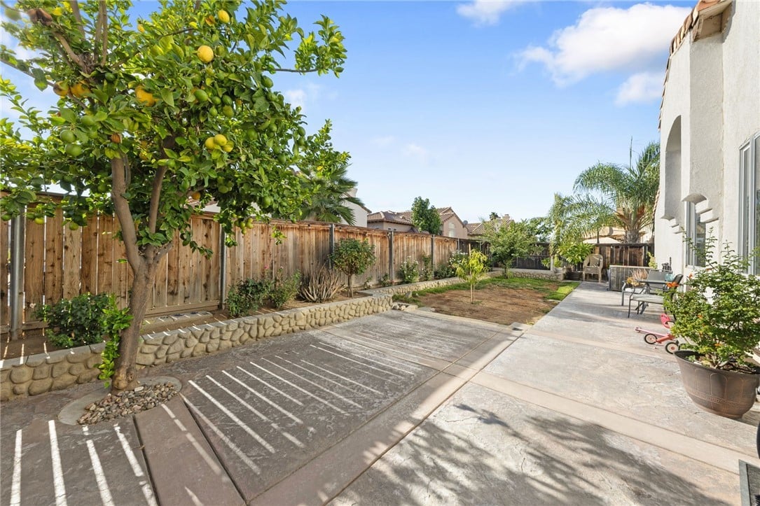 16475 Zarco Luna Pl