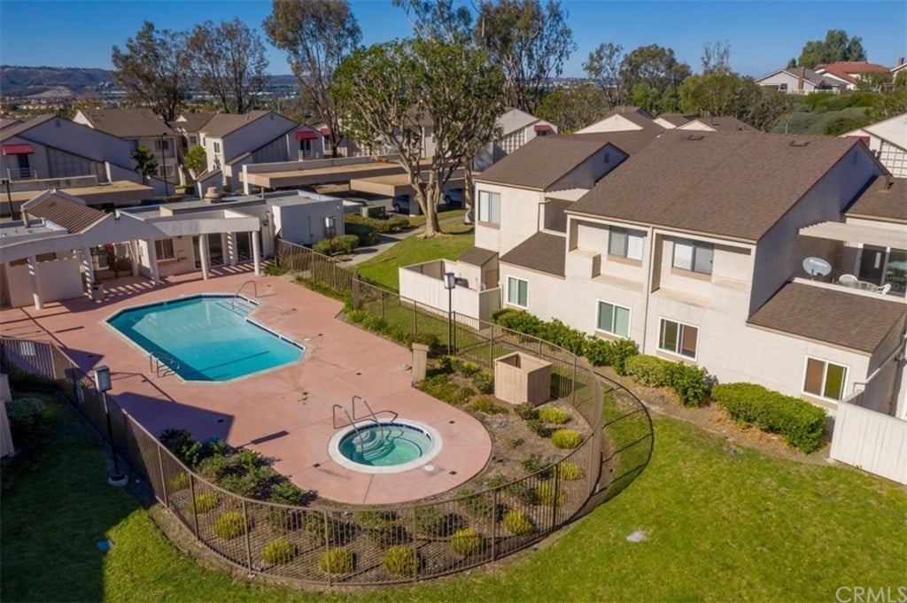 25584 Via Cresta #14