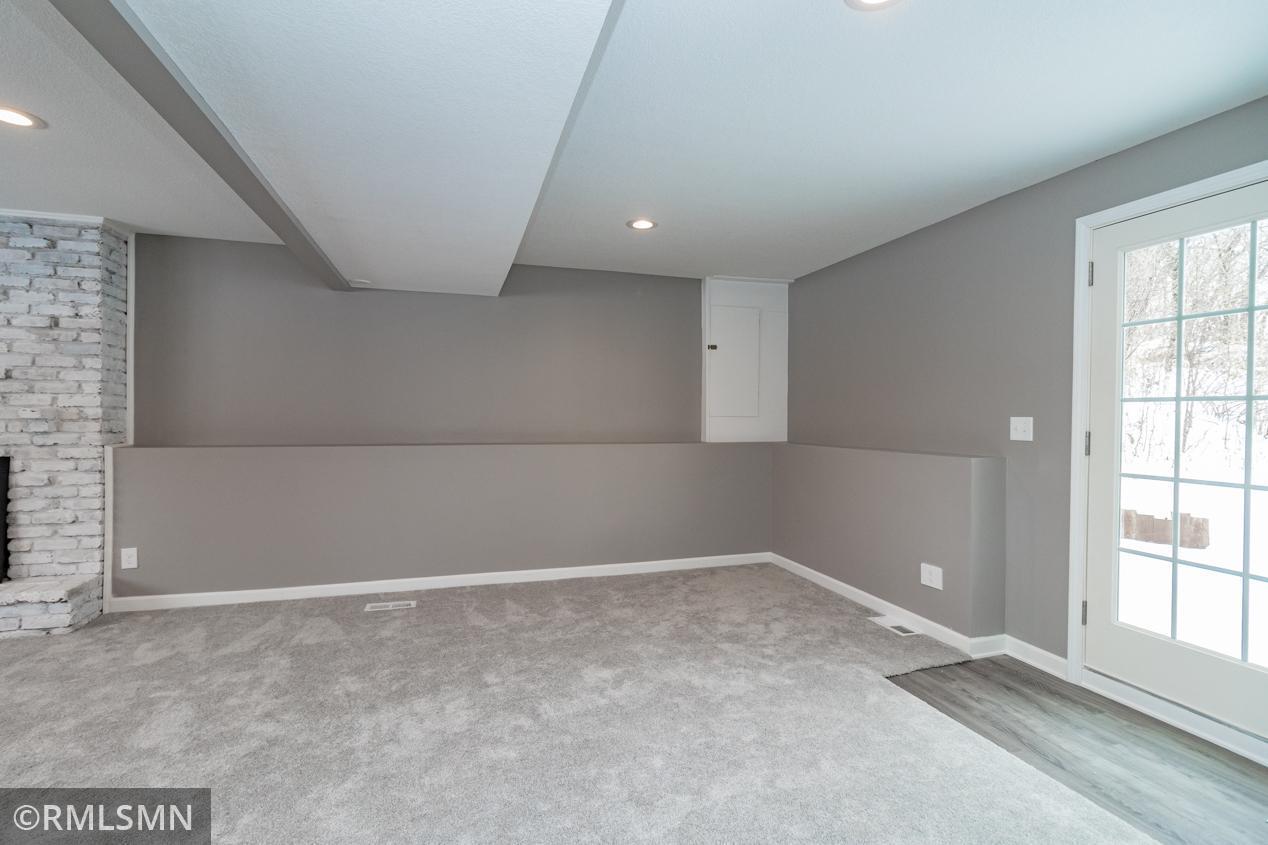 207 Belmont Ct