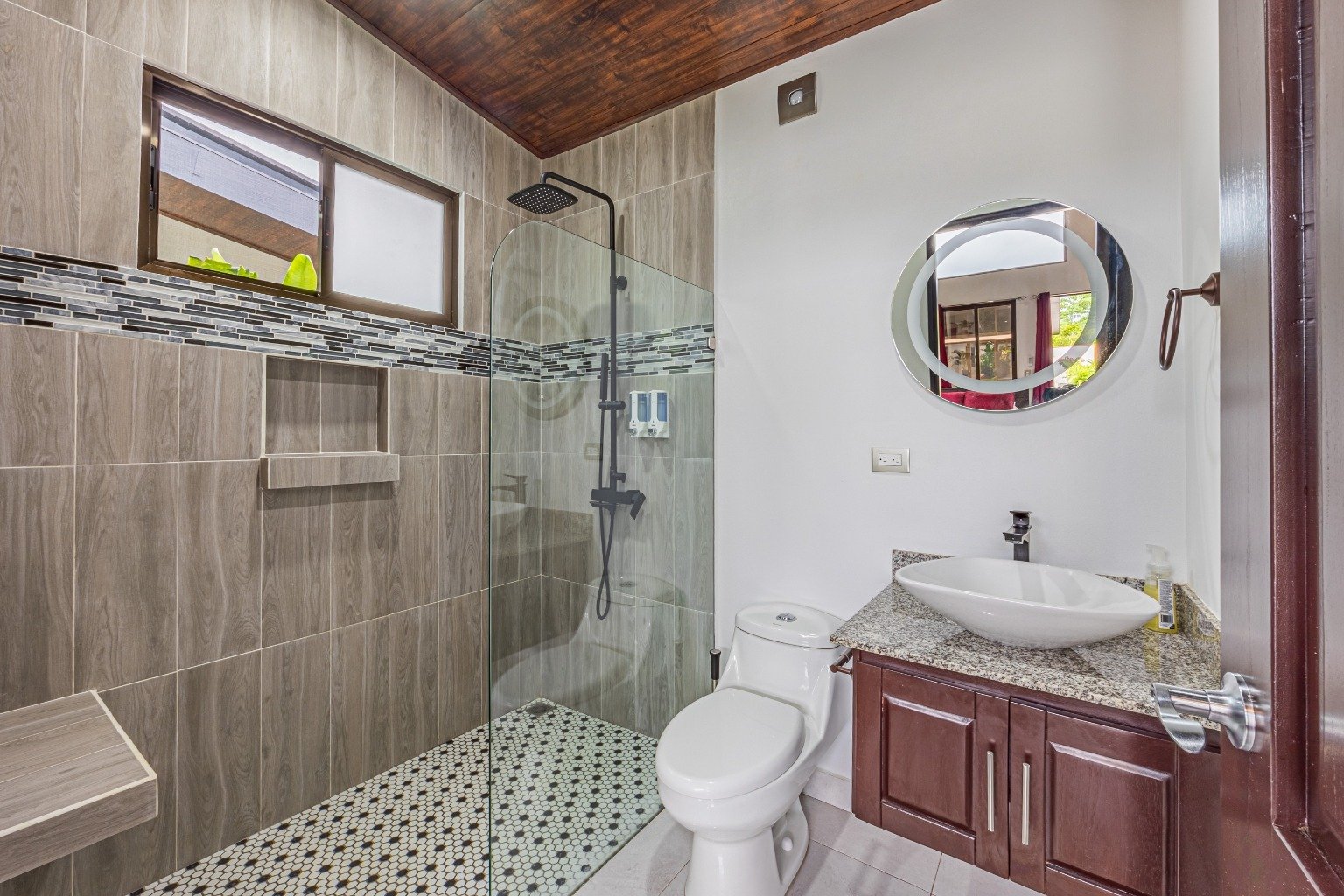 Incredible turnkey investment opportunity, 3 Rental villas, and a 2 Bedroom Home with a large pool.