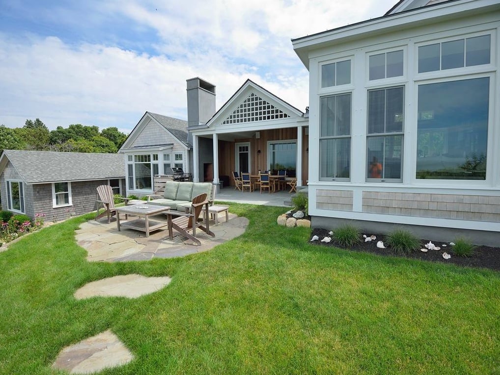 39 Naushon Rd
