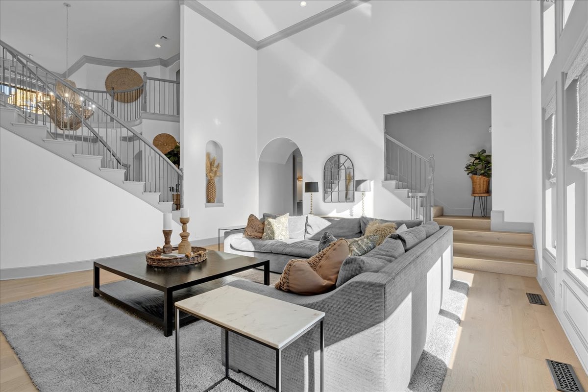 Luxury Living in Bixby, Oklahoma: A Premier Estate in Devonshire at Graystone Represented by Philip Shain of The Agency Tulsa - Wyatt Poindexter - The Agency