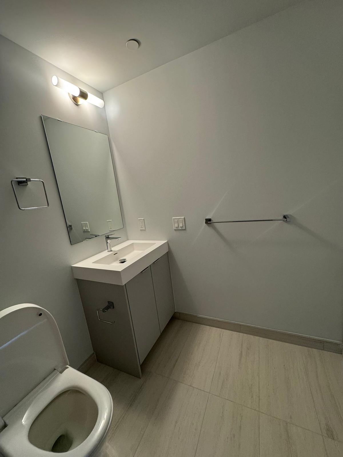 2920 Highway 7 #2405 , Vaughan, Ontario