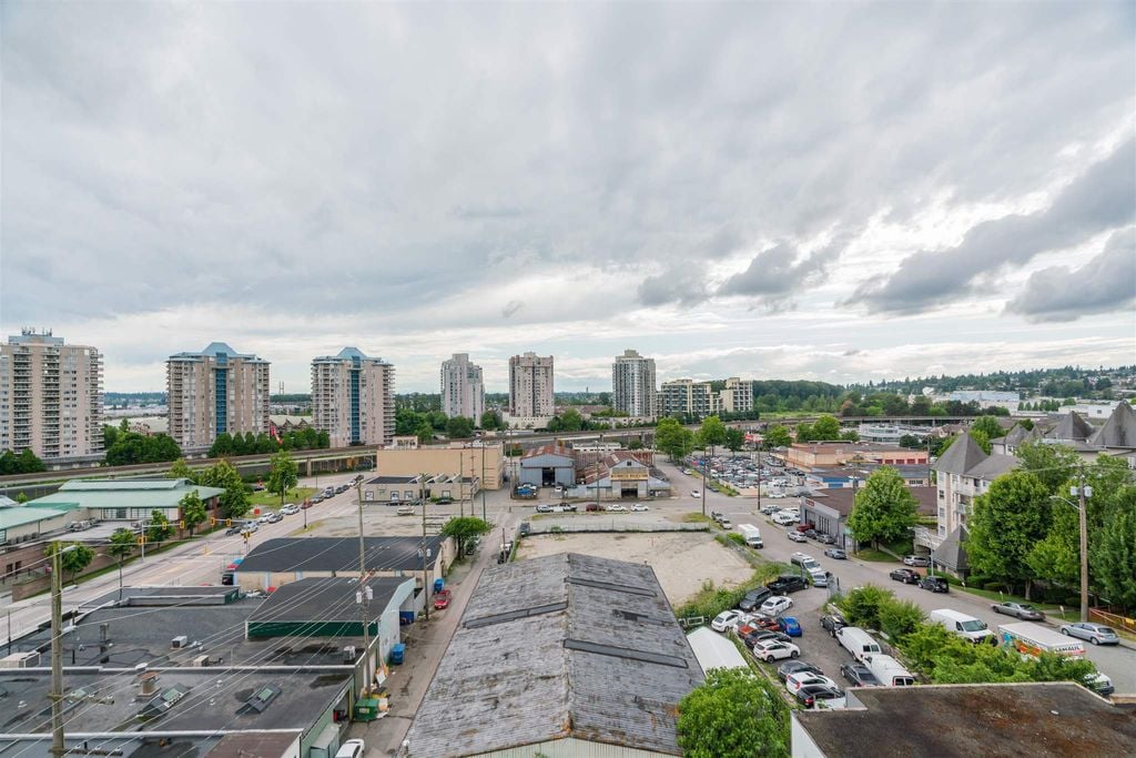 1012 Auckland St, #404