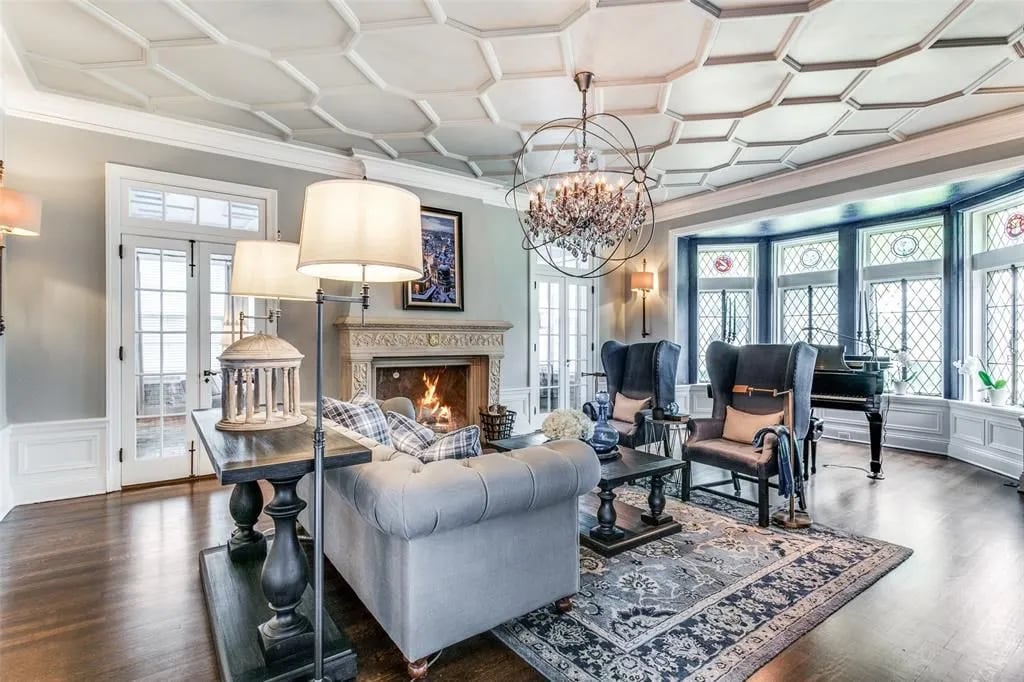 The Crown Jewel of Swiss Avenue Could Be Yours for $3.15 Million