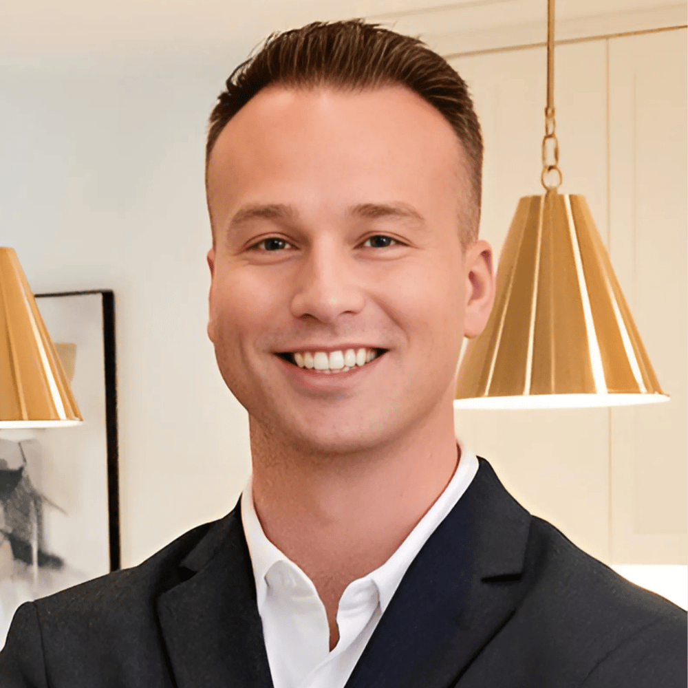 Blake Williams Gig Harbor, WA Real Estate Agent Headshot
