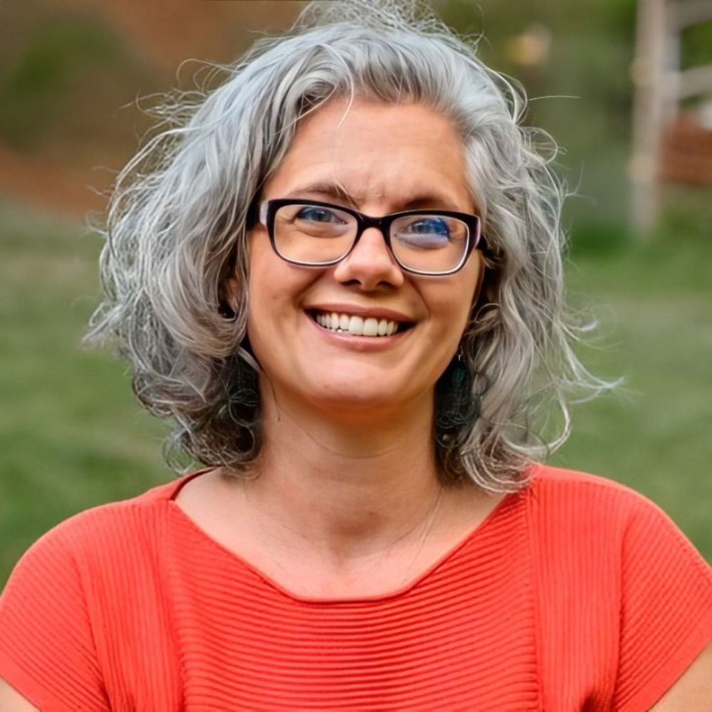 Susanne Hackett Asheville Real Estate Agent