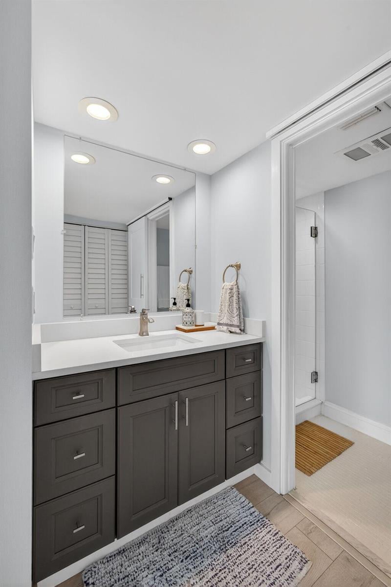 100 Paradise Harbour Boulevard #204