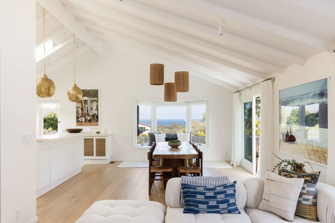 Echelon Pavilion, Grayfox St, 90265