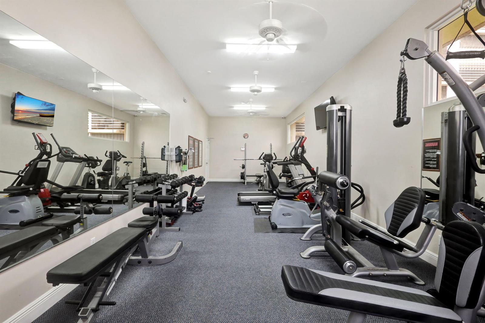 105 Paradise Harbour Boulevard #109