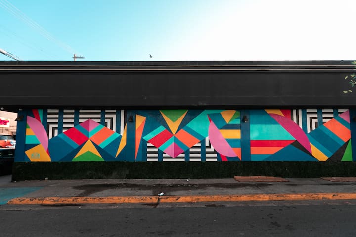 Beach House Apt 8 • King Studio w/ Kitchenette - Airbnb