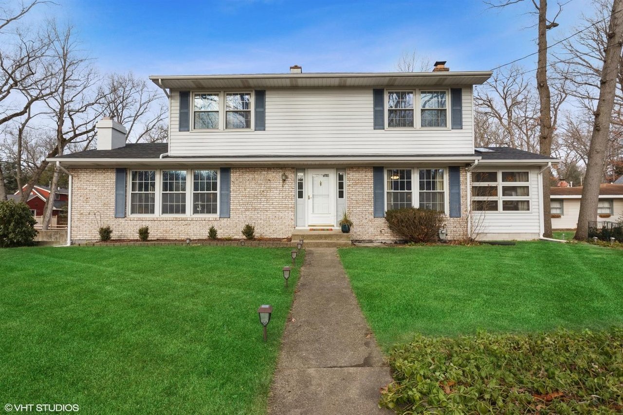 304 Northbrook Dr