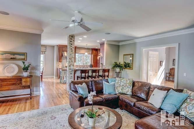 1702 Verrazzano Dr
