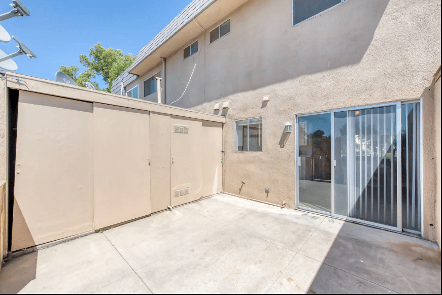 5098 E Ashlan Ave #103, Fresno