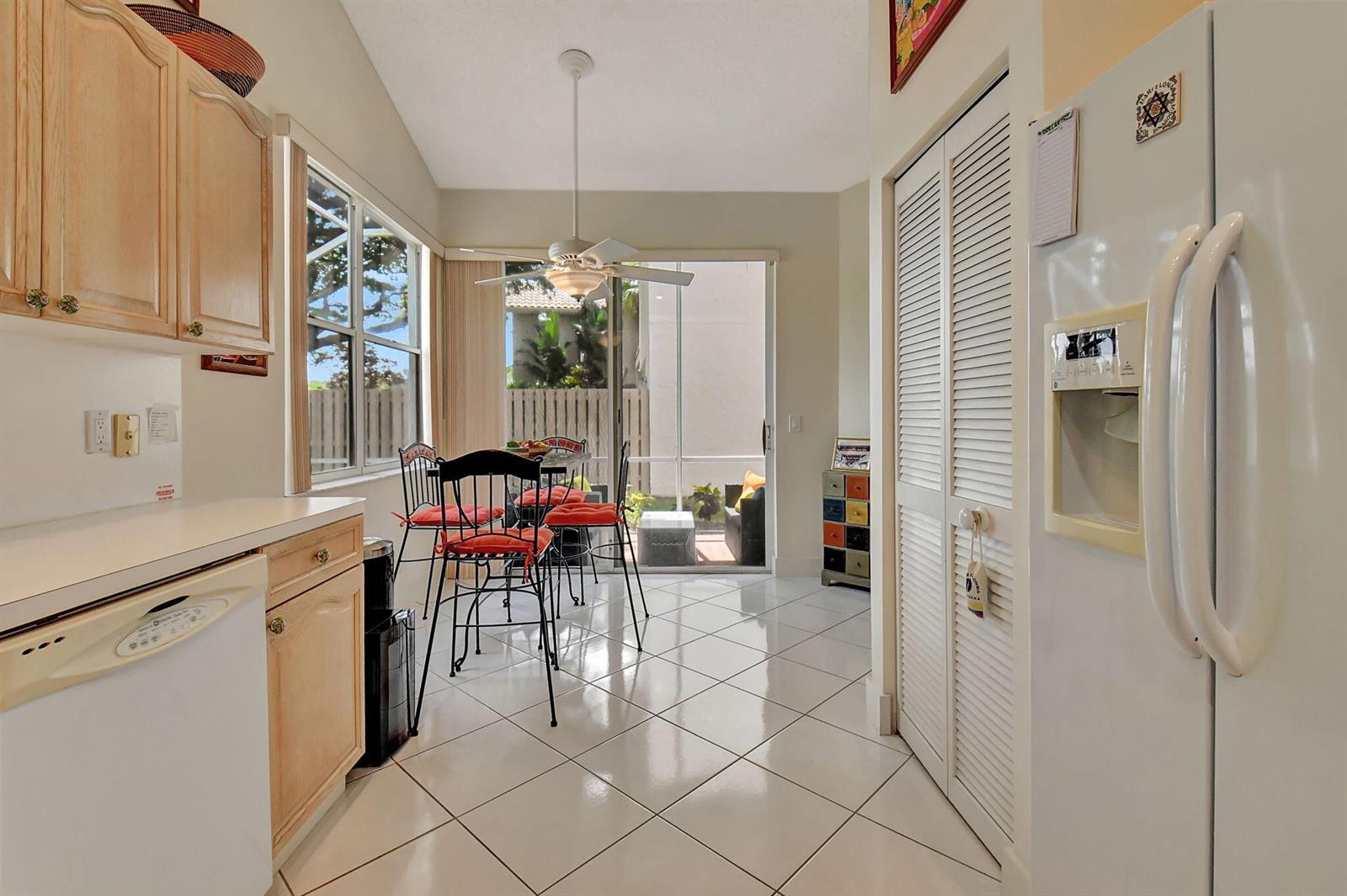 2489 NW 66th Dr