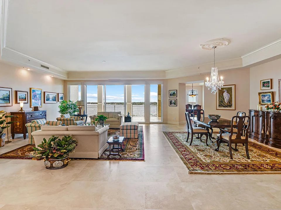 622 N Flagler Drive Unit: 602