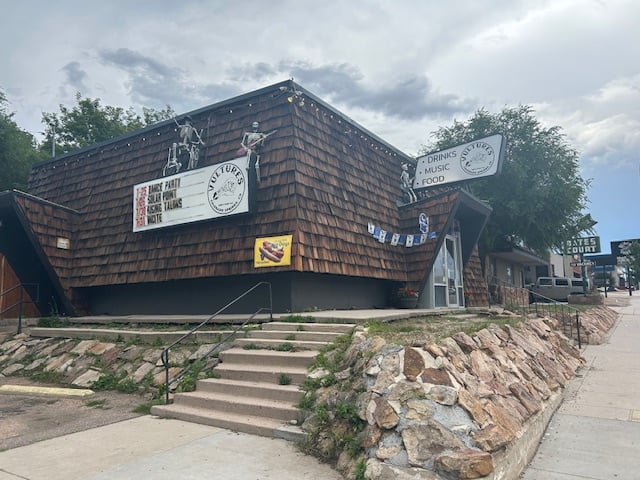2100 E Platte Avenue