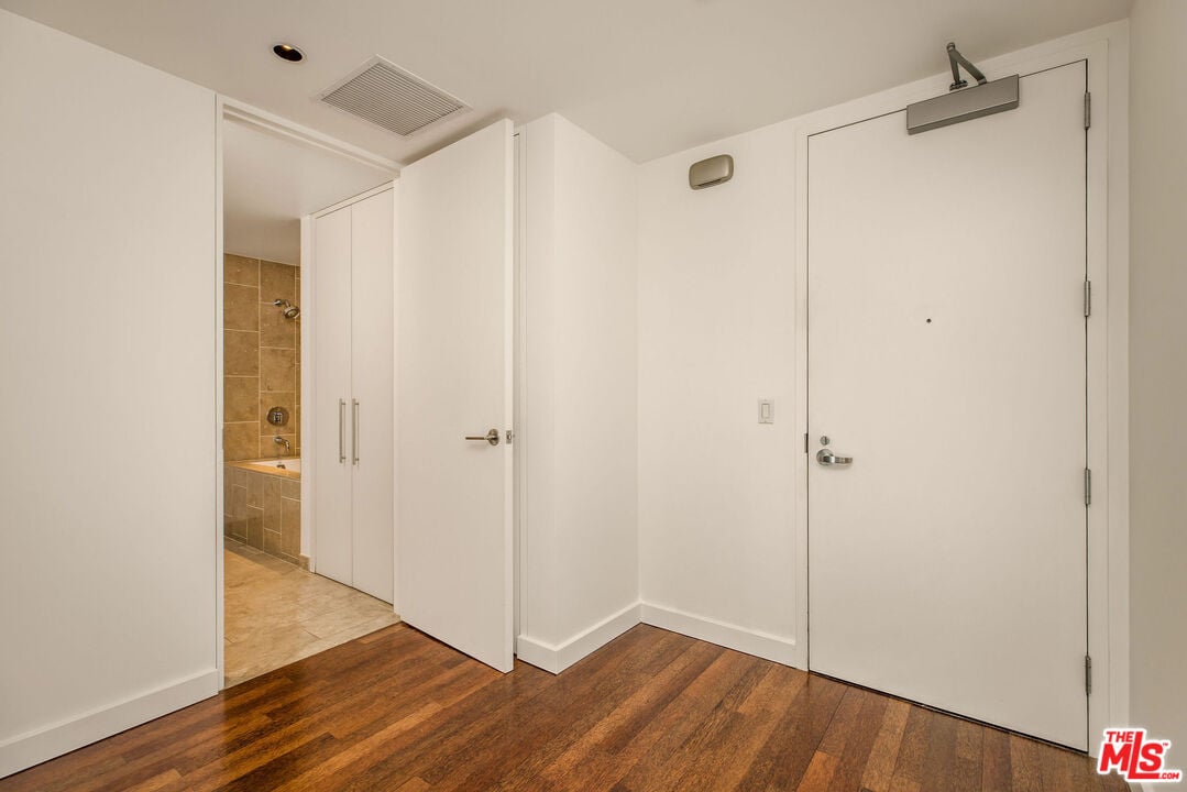 6250 Hollywood Blvd, #10J