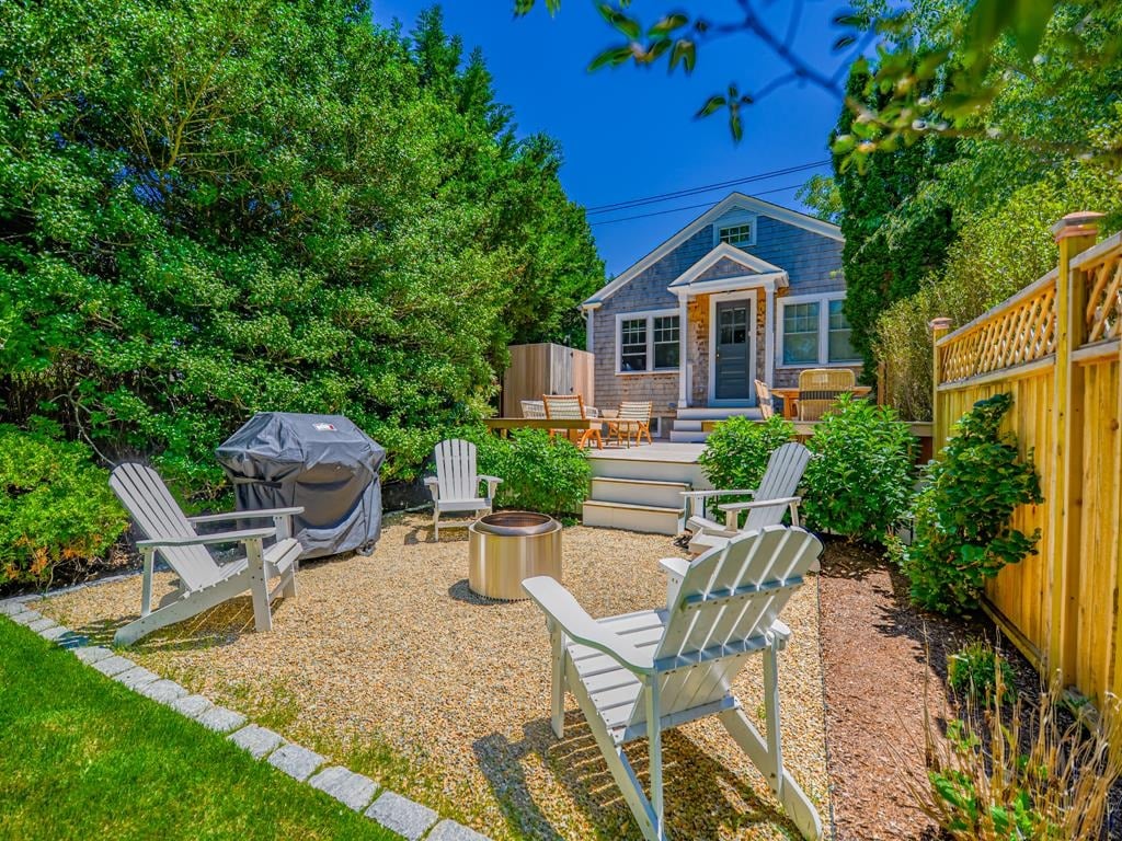 51 West Tisbury Rd