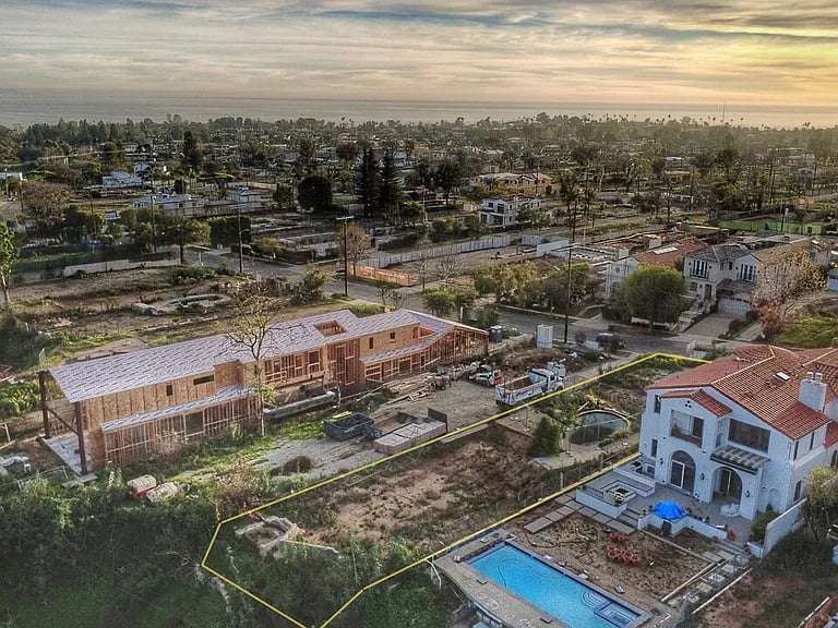 1028 Chautauqua Blvd