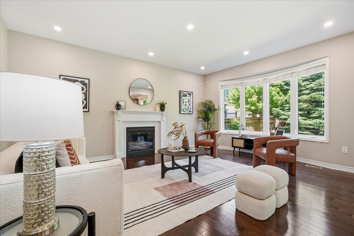 2383 Calloway Dr, Oakville