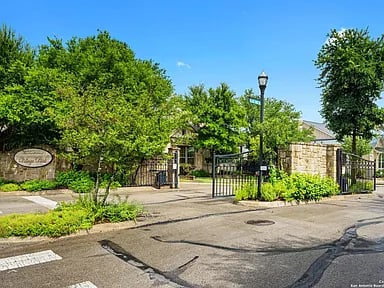 151 Village Park Dr