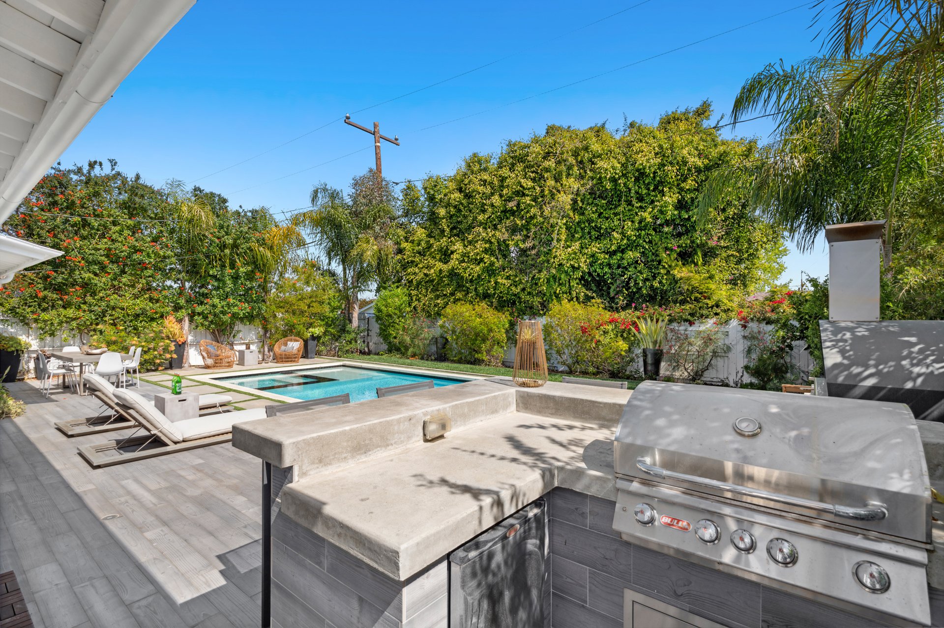 Eastside Expanded Pool Home 