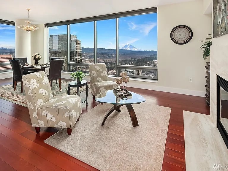 650 Bellevue Way NE # 3501