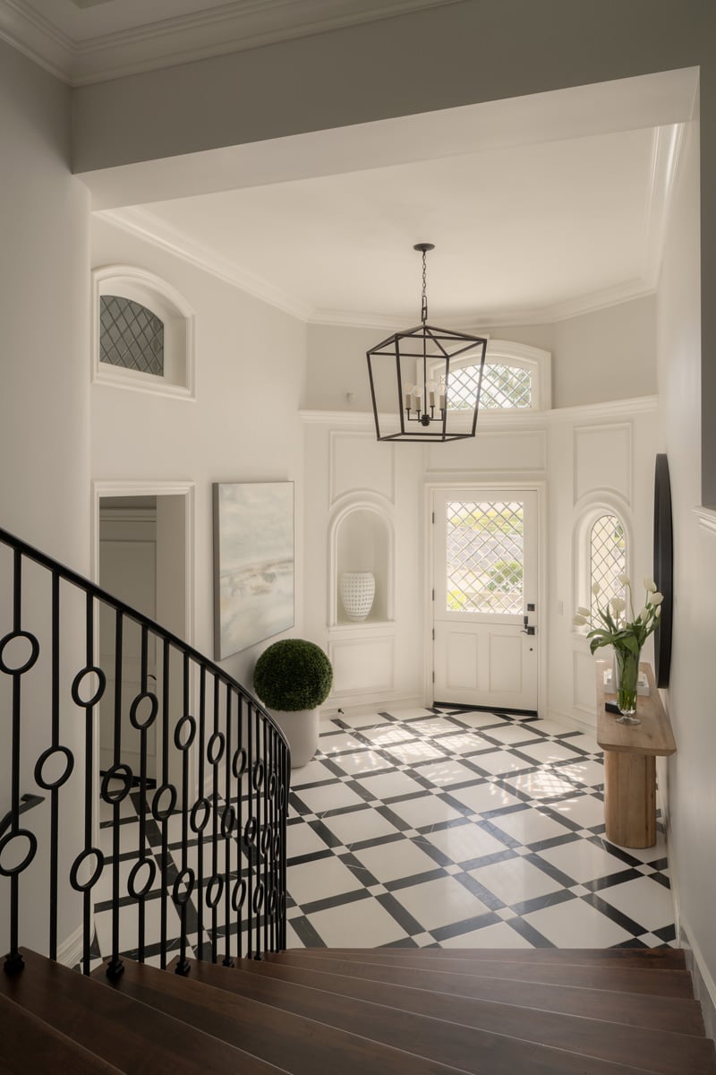 2 Royal Saint George Road